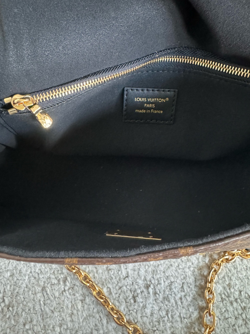 Louis Vuitton Trunkie - Picture 6 of 15